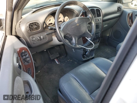 2004 Chrysler Town & Country Limited with VIN 2C8GP64L54R587713, listed as a Copart auction lot 83669444 with Not Provided miles and Salvage Title. Bid and sale history available at DreamBid. Image 8.