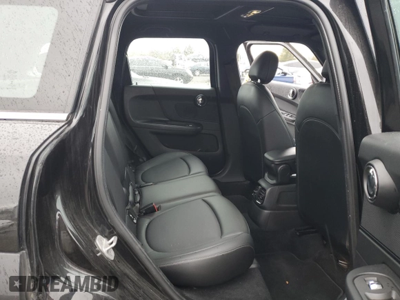 2021 MINI Countryman Cooper with VIN WMZ43BR01M3M79170, listed as a Copart auction lot 52717035 with 88,073 mi miles and Salvage title. Bid and sale history available at DreamBid. Image 10.