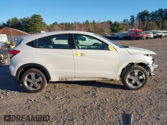 2021 Honda HR-V LX with VIN 3CZRU6H36MM738069, listed as a IAAI auction lot 40893571 with 68,172 mi miles. Bid and sale history available at carsss.com. Image 14.