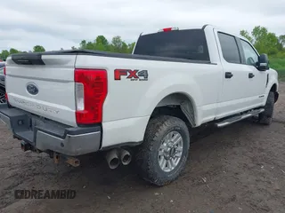 2019 Ford F-250 XL with VIN 1FT7W2BT4KED42699, listed as a IAAI auction lot 42382000 with 132,154 mi miles and . Bid and sale history available at DreamBid. Image 4.