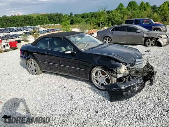 2009 Mercedes-Benz CLK 350 z VIN WDBTK56F29T105066, wystawiony jako Copart lot #46081115 z przebiegiem 150 934 mil mil oraz Nie do naprawy • Non repairable. Historia ofert i sprzedaży dostępna na DreamBid. Obrazek 10.