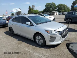 2017 Hyundai Ioniq Blue z VIN KMHC65LC0HU031537, wystawiony jako Copart lot #52194305 z przebiegiem 62 796 mil mil oraz Szkoda całkowita • Salvage title. Historia ofert i sprzedaży dostępna na DreamBid. Obrazek 4.
