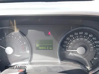 2008 Mercury Mountaineer Premier with VIN 4M2EU48878UJ15673, listed as a IAAI auction lot 41824470 with 96,941 mi miles. Bid and sale history available at carsss.com. Image 7.