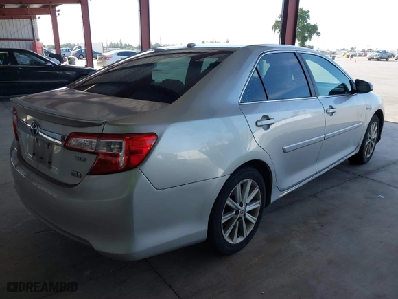 2014 Toyota Camry Hybrid LE with VIN 4T1BD1FK6EU128766, listed as a IAAI auction lot 42004487 with 280,013 mi miles. Bid and sale history available at carsss.com. Image 4.