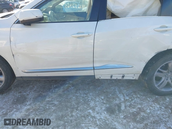 2019 Acura RDX w/Advance Pkg with VIN 5J8TC2H73KL017993, listed as a IAAI auction lot 41282363 with 85,662 mi miles. Bid and sale history available at carsss.com. Image 15.