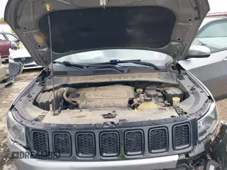 2018 Jeep Compass Latitude with VIN 3C4NJDBB8JT323967, listed as a IAAI auction lot 42096644 with 143,761 mi miles and . Bid and sale history available at DreamBid. Image 10.