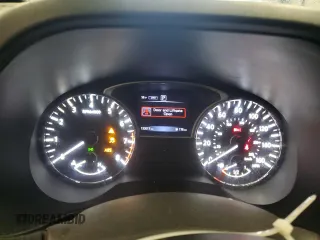 2017 Nissan Pathfinder S z VIN 5N1DR2MM0HC622863, wystawiony jako Copart lot #52114595 z przebiegiem 122 017 mil mil oraz Szkoda całkowita • Salvage title. Historia ofert i sprzedaży dostępna na DreamBid. Obrazek 9.