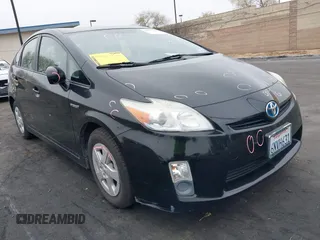 2011 Toyota Prius I with VIN JTDKN3DU7B0277675, listed as a IAAI auction lot 42039547 with 139,583 mi miles. Bid and sale history available at carsss.com. Image 1.