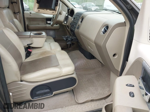 2006 Ford F-150 XLT with VIN 1FTPW14506KA91177, listed as a IAAI auction lot 42493781 with 209,191 mi miles and . Bid and sale history available at DreamBid. Image 5.
