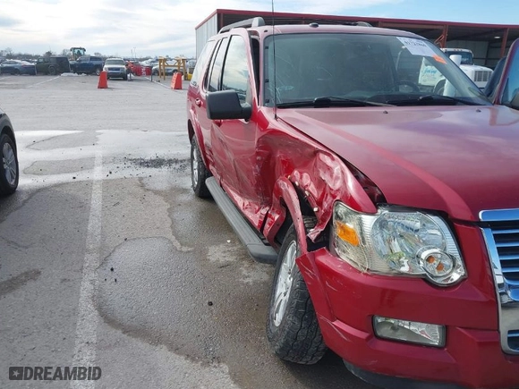 2010 Ford Explorer XLT with VIN 1FMEU7DE7AUB03012, listed as a IAAI auction lot 41722860 with 109,056 mi miles. Bid and sale history available at carsss.com. Image 6.