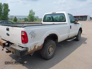 2016 Ford F-250 XLT с VIN 1FTBF2B61GED15892, выставлен на аукционе IAAI как лот 42377404 с пробегом 199 002 миль миль и . История ставок и продаж доступна на DreamBid. Изображение 4.