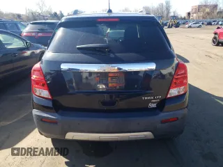 2015 Chevrolet Trax LTZ with VIN 3GNCJTSB8FL219933, listed as a Copart auction lot 53712585 with 128,325 mi miles and Clean Title. Bid and sale history available at carsss.com. Image 6.