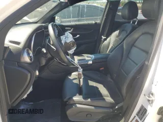 2022 Mercedes-Benz GLC 300 with VIN W1N0G8EB3NV363982, listed as a Copart auction lot 56407665 with 52,243 mi miles and Salvage title. Bid and sale history available at DreamBid. Image 7.