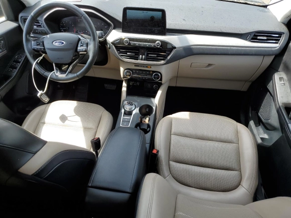 2021 Ford Escape SEL с VIN 1FMCU0H69MUA57897, выставлен на аукционе Copart как лот 57826815 с пробегом 81 263 миль миль и Списание • Salvage title. История ставок и продаж доступна на DreamBid. Изображение 8.