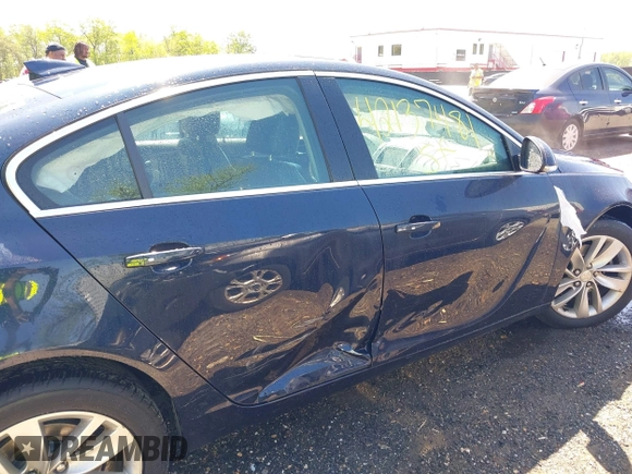 2016 Buick Regal Premium II with VIN 2G4GS5GX4G9205471, listed as a IAAI auction lot 42137481 with 78,553 mi miles and . Bid and sale history available at DreamBid. Image 6.