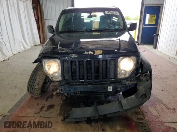 2012 Jeep Liberty Sport z VIN 1C4PJMAK9CW129035, wystawiony jako Copart lot #57905335 z przebiegiem 137 701 mil mil oraz Szkoda całkowita • Salvage title. Historia ofert i sprzedaży dostępna na DreamBid. Obrazek 5.