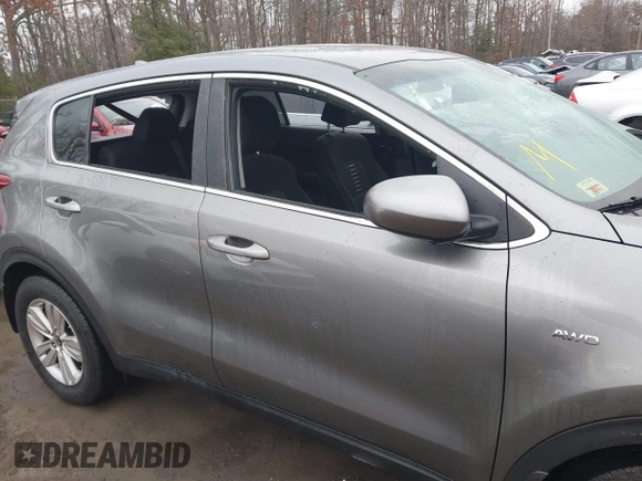 2018 Kia Sportage LX with VIN KNDPMCAC7J7393243, listed as a IAAI auction lot 41484579 with 122,022 mi miles. Bid and sale history available at carsss.com. Image 13.