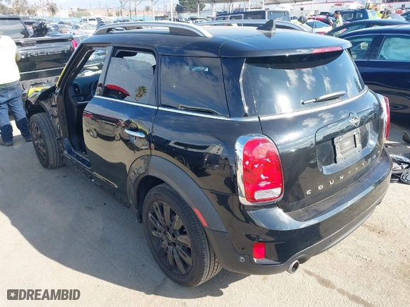 2019 MINI Countryman Cooper S with VIN WMZYT3C53K3J32447, listed as a IAAI auction lot 41480577 with NaN miles. Bid and sale history available at carsss.com. Image 3.