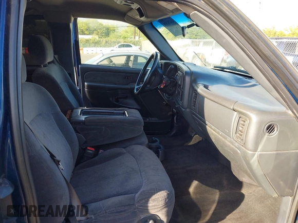 2001 Chevrolet Silverado 1500 LS with VIN 2GCEC19T611179747, listed as a IAAI auction lot 41470758 with Not Provided miles and . Bid and sale history available at DreamBid. Image 5.