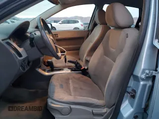 2009 Ford Focus SE with VIN 1FAHP35NX9W224459, listed as a Copart auction lot 86253964 with 120,544 mi miles and Salvage Title. Bid and sale history available at carsss.com. Image 7.