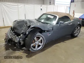 2009 Pontiac Solstice z VIN 1G2MN35BX9Y107476, wystawiony jako Copart lot #43726185 z przebiegiem 185 320 mil mil oraz Szkoda całkowita • Salvage title. Historia ofert i sprzedaży dostępna na DreamBid. Obrazek 1.