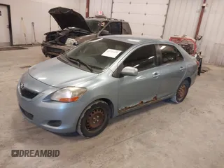 2010 Toyota Yaris with VIN JTDBT4K38A4078860, listed as a IAAI auction lot 41721278 with 1 mi miles. Bid and sale history available at carsss.com. Image 2.
