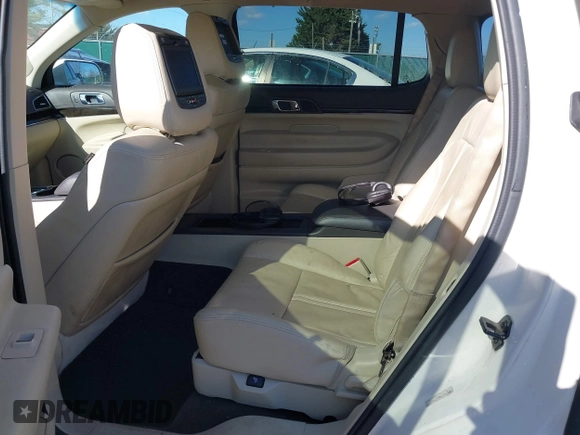2013 Lincoln MKT EcoBoost with VIN 2LMHJ5AT8DBL55167, listed as a IAAI auction lot 41894396 with 121,114 mi miles. Bid and sale history available at carsss.com. Image 8.