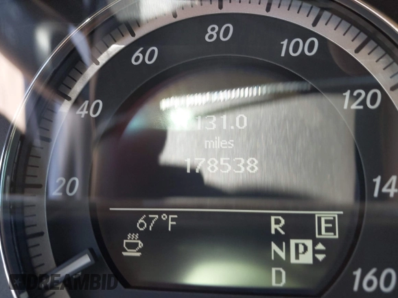2011 Mercedes-Benz E 350 Luxury with VIN WDDHF5GB3BA271787, listed as a IAAI auction lot 42013828 with 178,538 mi miles and . Bid and sale history available at DreamBid. Image 15.