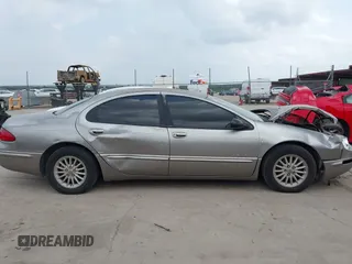 1998 Chrysler Concorde z VIN 2C3HD46J2WH199723, wystawiony jako IAAI lot #42106764 z przebiegiem 86 871 mil mil oraz . Historia ofert i sprzedaży dostępna na DreamBid. Obrazek 13.