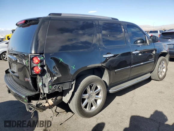 2014 GMC Yukon Denali with VIN 1GKS2EEF0ER108624, listed as a Copart auction lot 44456865 with 170,720 mi miles and Salvage Title. Bid and sale history available at carsss.com. Image 3.
