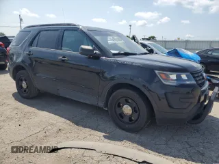 2017 Ford Police Interceptor Utility z VIN 1FM5K8AR3HGD06877, wystawiony jako Copart lot #61290825 z przebiegiem 111 299 mil mil oraz Czysty tytuł • Clean title. Historia ofert i sprzedaży dostępna na DreamBid. Obrazek 4.