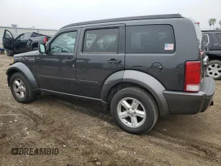 2011 Dodge Nitro SXT z VIN 1D4PT5GK0BW509907, wystawiony jako Copart lot #42716715 z przebiegiem 88 884 mil mil oraz Szkody całkowita. Historia ofert i sprzedaży dostępna na DreamBid. Obrazek 2.