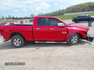 2017 Ram 1500 SLT z VIN 1C6RR7GG0HS578017, wystawiony jako IAAI lot #41935144 z przebiegiem 173 655 mil mil oraz . Historia ofert i sprzedaży dostępna na DreamBid. Obrazek 13.