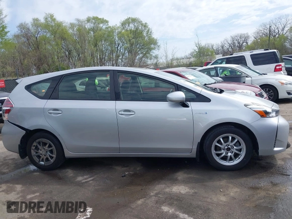2015 Toyota Prius Two with VIN JTDZN3EU7FJ025812, listed as a IAAI auction lot 41958867 with 129,435 mi miles and . Bid and sale history available at DreamBid. Image 13.
