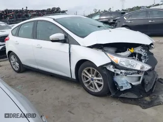 2016 Ford Focus SE with VIN 1FADP3K28GL389904, listed as a IAAI auction lot 41863648 with 93,514 mi miles. Bid and sale history available at carsss.com. Image 1.