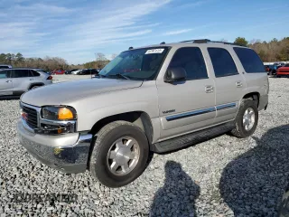 2004 GMC Yukon SLE z VIN 1GKEC13Z04J263851, wystawiony jako Copart lot #42397415 z przebiegiem 251 645 mil mil oraz Czysty tytuł • Clean title. Historia ofert i sprzedaży dostępna na DreamBid. Obrazek 1.