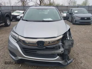 2021 Honda HR-V LX with VIN 3CZRU6H33MM743925, listed as a IAAI auction lot 41967861 with 44,804 mi miles. Bid and sale history available at carsss.com. Image 12.