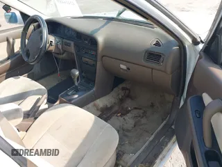 1993 Nissan Maxima с VIN JN1HJ01F2PT074762, выставлен на аукционе IAAI как лот 42416489 с пробегом 205 430 миль миль и . История ставок и продаж доступна на DreamBid. Изображение 5.