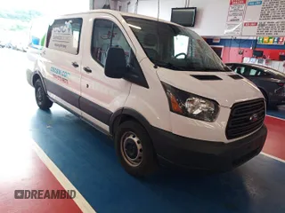 2016 Ford Transit Cargo с VIN 1FTYE1YM1GKB15531, выставлен на аукционе IAAI как лот 42786358 с пробегом 145 600 миль миль и . История ставок и продаж доступна на DreamBid. Изображение 28.