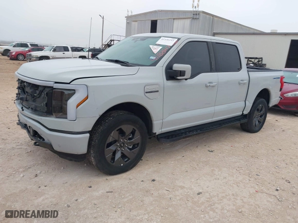 2023 Ford F-150 Lightning Pro with VIN 1FTVW1EL7PWG19070, listed as a IAAI auction lot 41536193 with 22,654 mi miles. Bid and sale history available at carsss.com. Image 24.