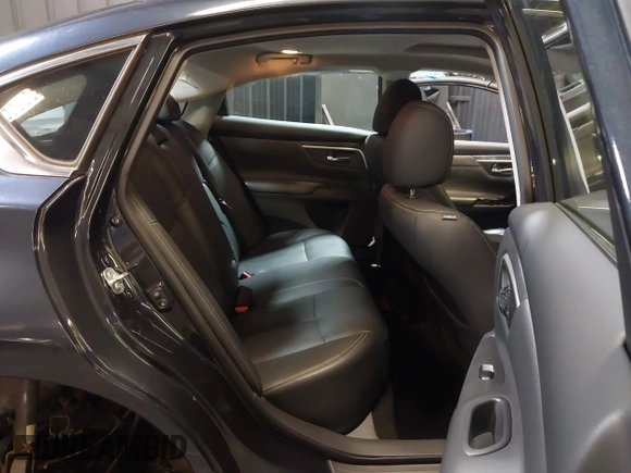 2016 Nissan Altima SL with VIN 1N4BL3AP6GC152571, listed as a IAAI auction lot 42355521 with 48,755 mi miles and . Bid and sale history available at DreamBid. Image 8.