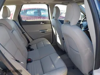 2008 Volvo V50 2.4L with VIN YV1MW382882379153, listed as a IAAI auction lot 41484447 with 223,450 mi miles. Bid and sale history available at carsss.com. Image 8.