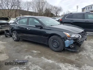 2019 Nissan Altima 2.5 S with VIN 1N4BL4BW4KC188330, listed as a Copart auction lot 45917035 with 47,209 mi miles and Salvage Title. Bid and sale history available at carsss.com. Image 4.