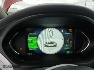 2021 Chevrolet Bolt EV Premier with VIN 1G1FZ6S03M4109964, listed as a Copart auction lot 43561605 with 19,290 mi miles and Salvage Title. Bid and sale history available at carsss.com. Image 9.