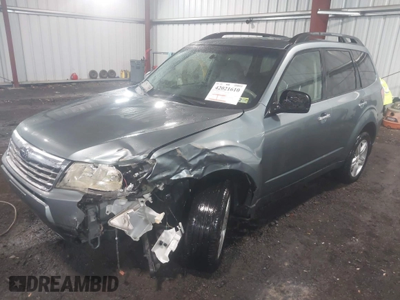 2010 Subaru Forester 2.5X Limited with VIN JF2SH6DC2AH901853, listed as a IAAI auction lot 42021610 with 159,385 mi miles. Bid and sale history available at carsss.com. Image 17.