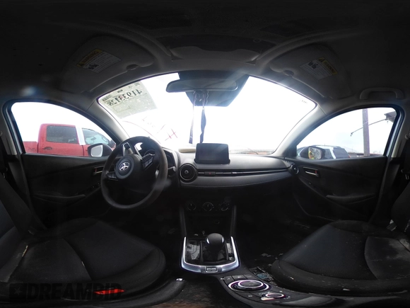 2019 Toyota Yaris L z VIN 3MYDLBYV1KY500070, wystawiony jako IAAI lot #41933128 z przebiegiem Nie podano mil oraz . Historia ofert i sprzedaży dostępna na DreamBid. Obrazek 17.