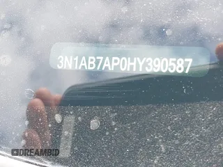 2017 Nissan Sentra SR z VIN 3N1AB7AP0HY390587, wystawiony jako IAAI lot #42064245 z przebiegiem 175 046 mil mil oraz . Historia ofert i sprzedaży dostępna na DreamBid. Obrazek 9.