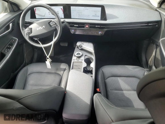 2024 Kia EV6 Wind with VIN KNDC34LA4R5614078, listed as a Copart auction lot 50557345 with 38,553 mi miles and Clean Title. Bid and sale history available at carsss.com. Image 8.