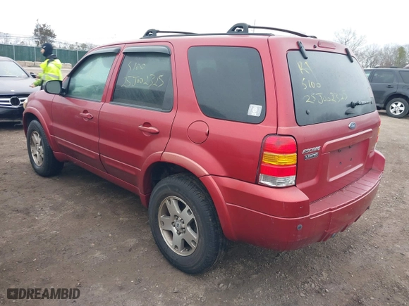 2005 Ford Escape Limited with VIN 1FMYU94155KA52665, listed as a IAAI auction lot 41736416 with 999,999 mi miles. Bid and sale history available at carsss.com. Image 3.