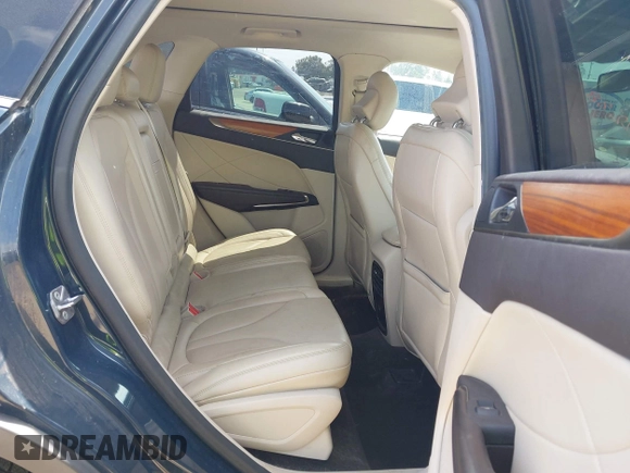 2019 Lincoln MKC Select with VIN 5LMCJ2C99KUL12435, listed as a IAAI auction lot 42288701 with 98,083 mi miles and . Bid and sale history available at DreamBid. Image 8.